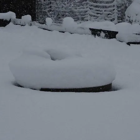 La Fermette Blanche Bed & Breakfast