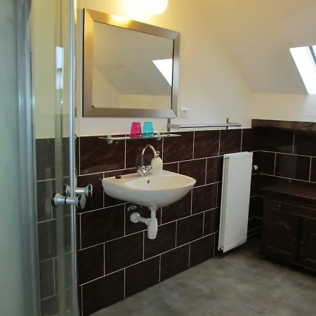 La Fermette Blanche Bed & Breakfast